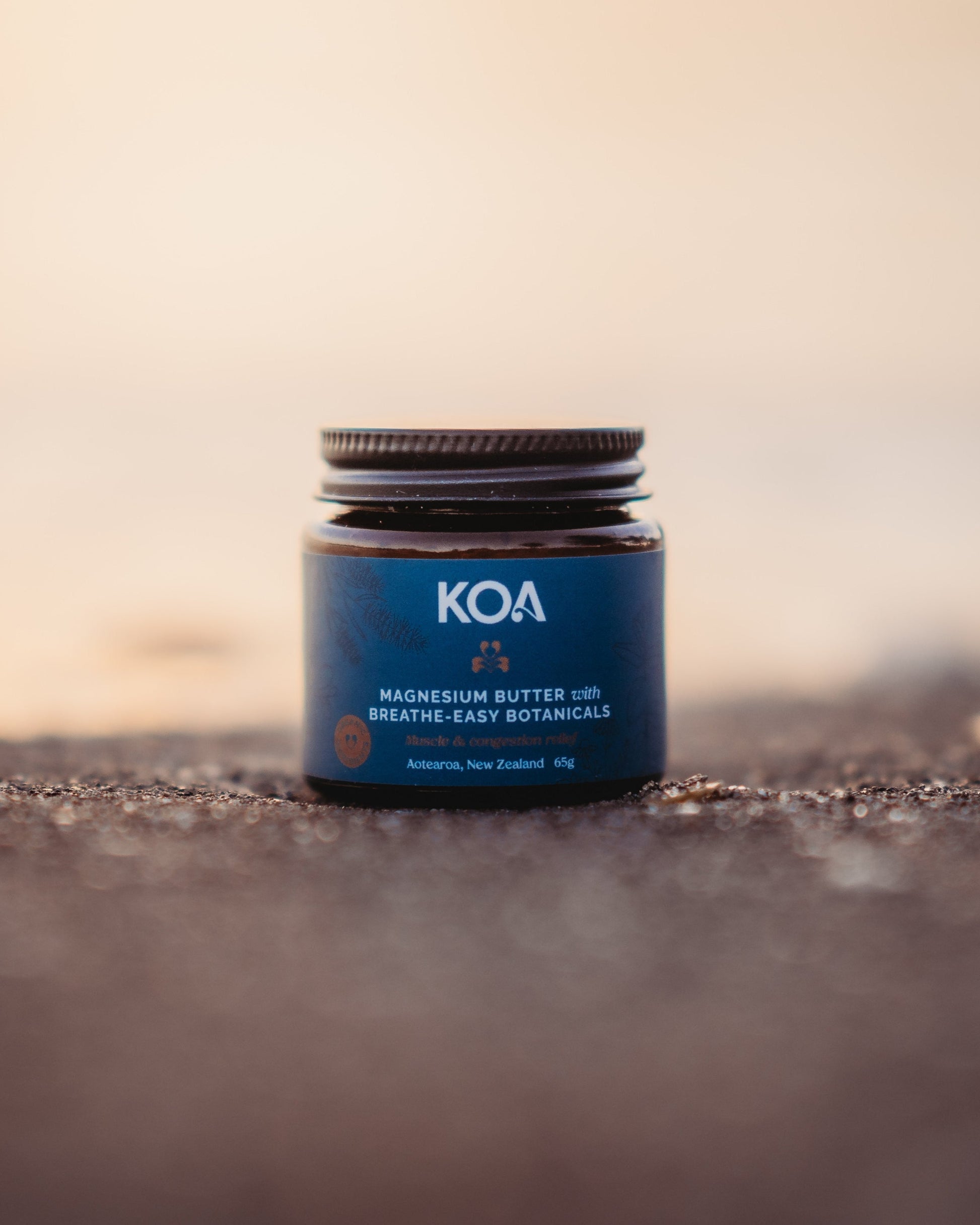 Magnesium with Breathe-easy botanicalson the beach